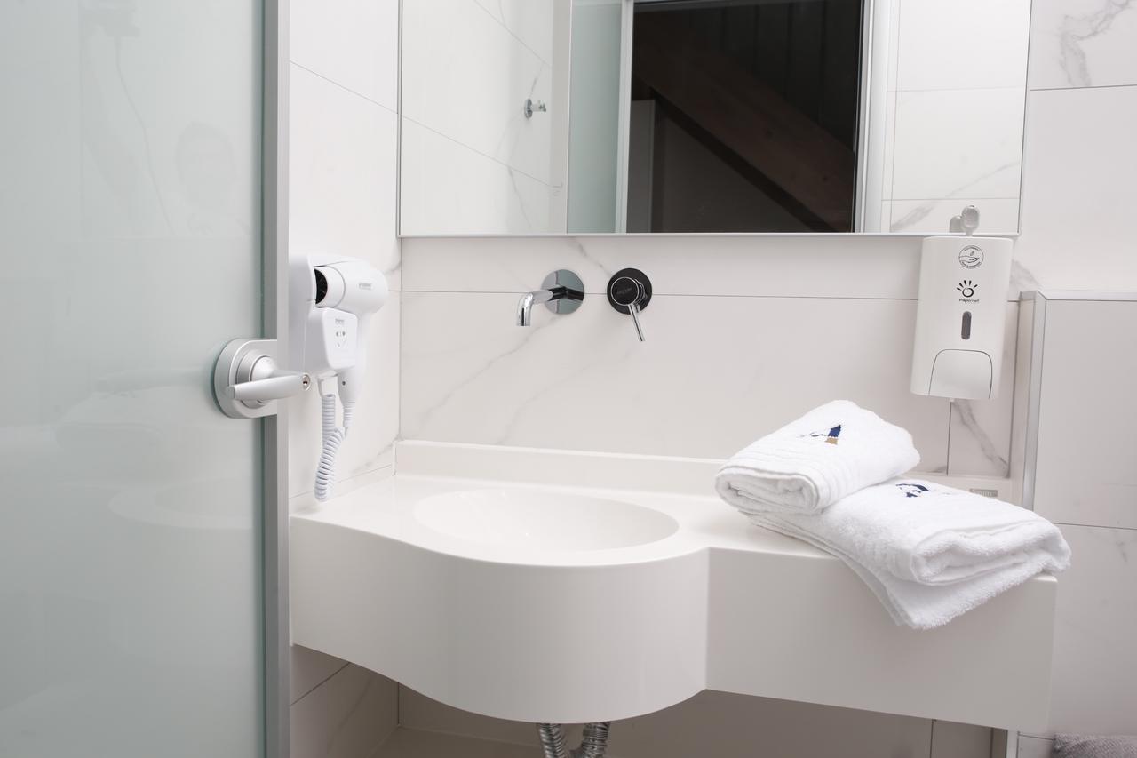 Albatros Suites Vrasná 外观 照片