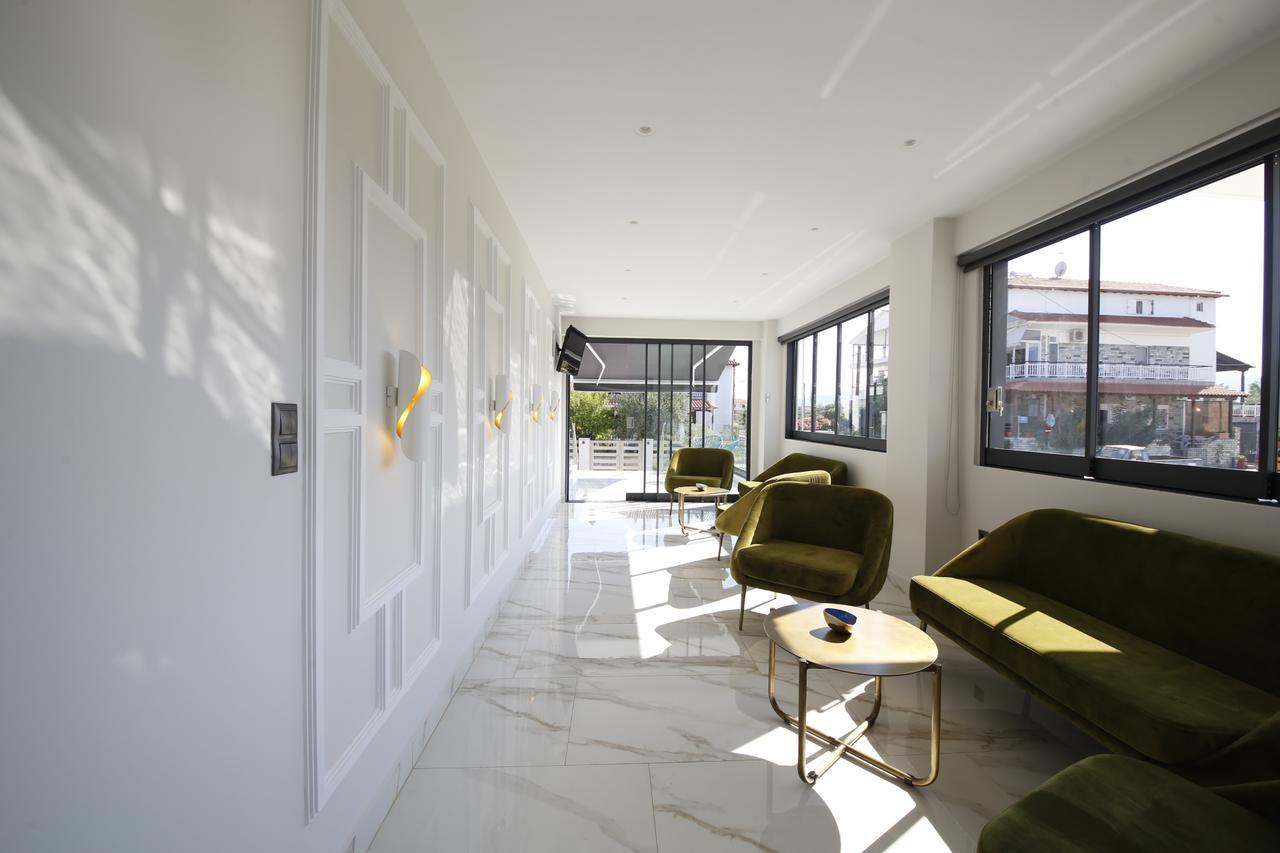 Albatros Suites Vrasná 外观 照片