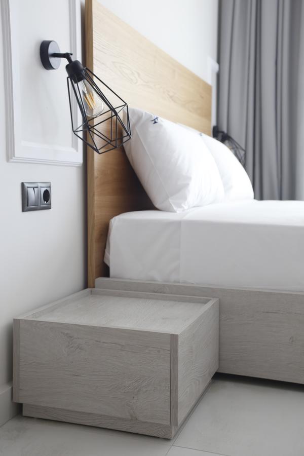 Albatros Suites Vrasná 外观 照片