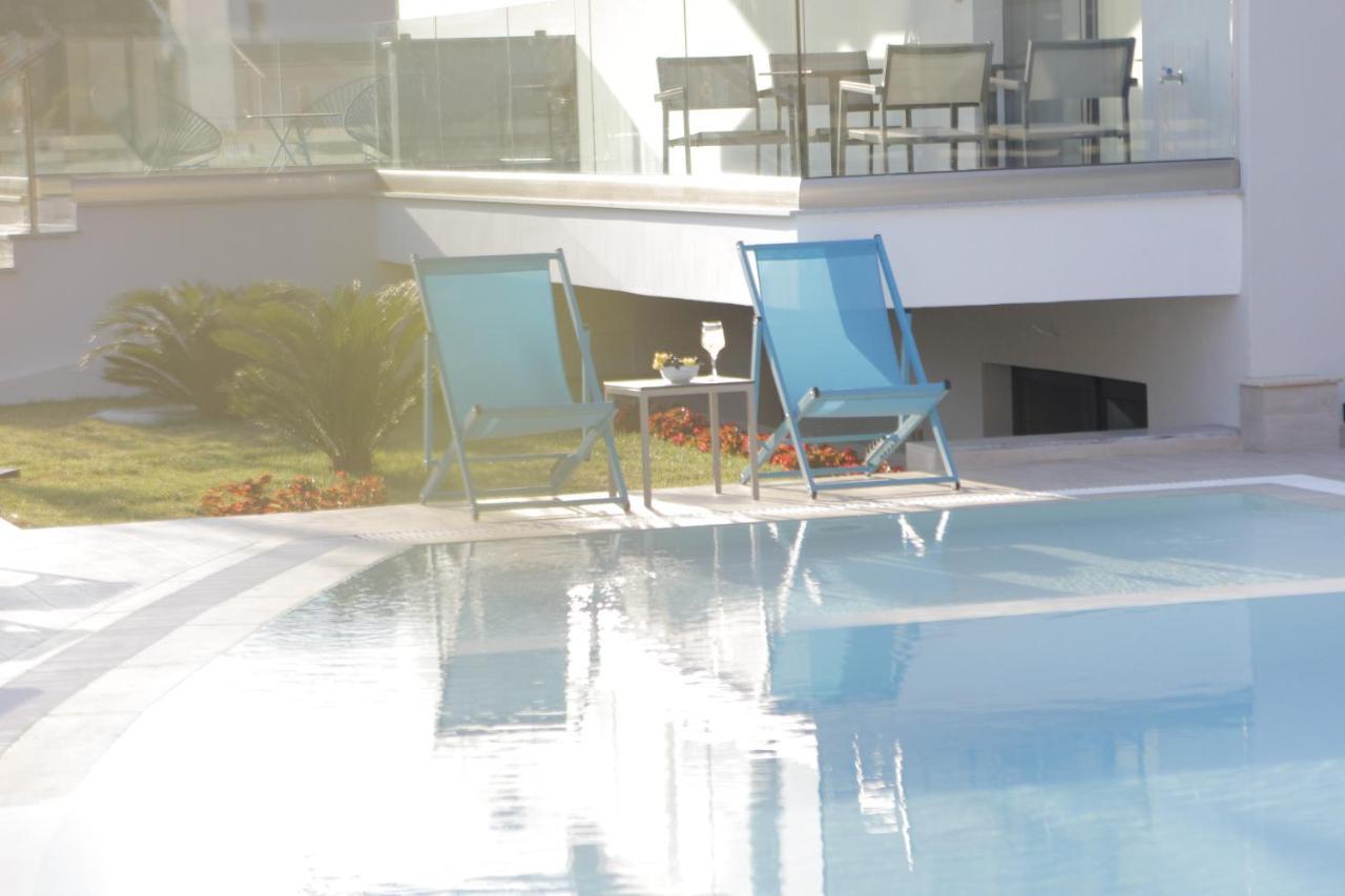 Albatros Suites Vrasná 外观 照片